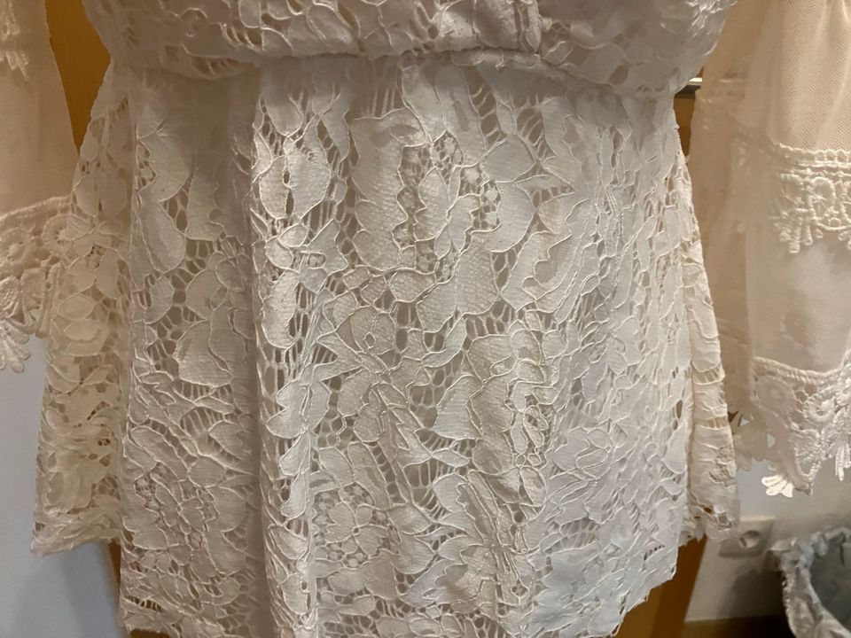 NEW COLLECTION Bluse Oberteil TUNIKA Creme Gr S in Velden