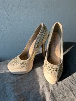 beige High Heels mit goldenen Steinen in Größe 39 Niedersachsen - Wolfsburg Vorschau