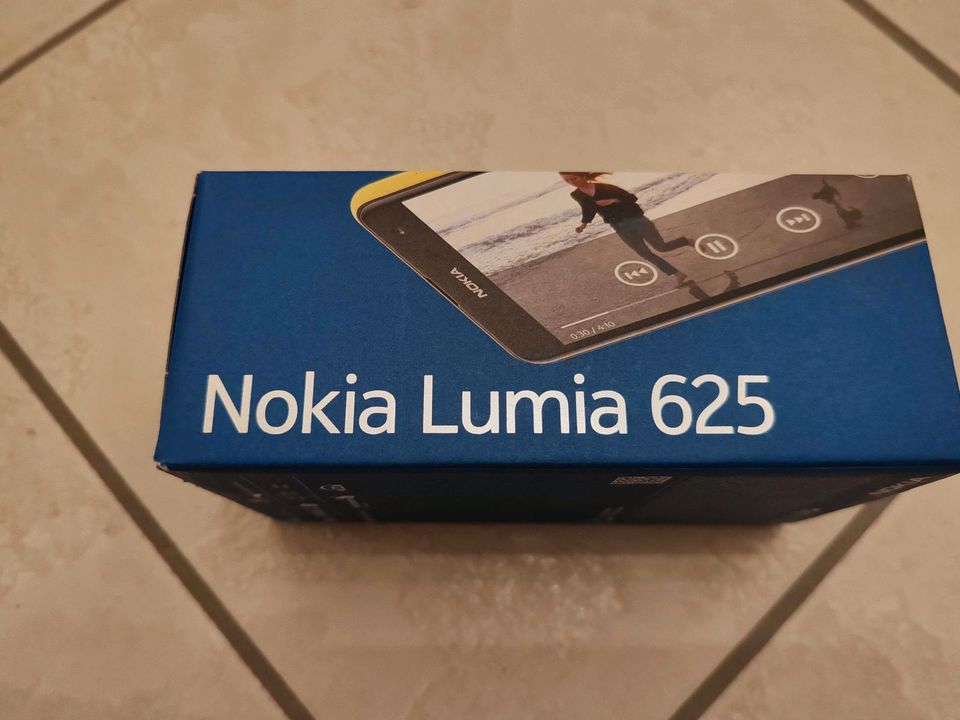 Nokia Lumia 625 in Döbeln