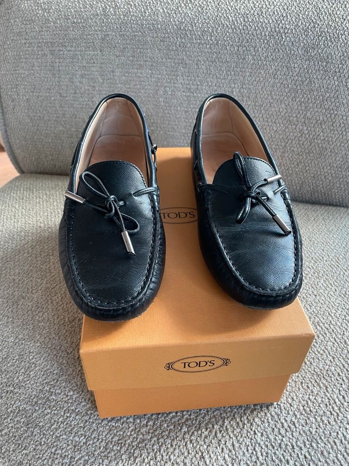 ❤️ORIG TOD‘S MOKASSINS GOMMINI GR 40 SCHWARZ ❤️ in Hamburg