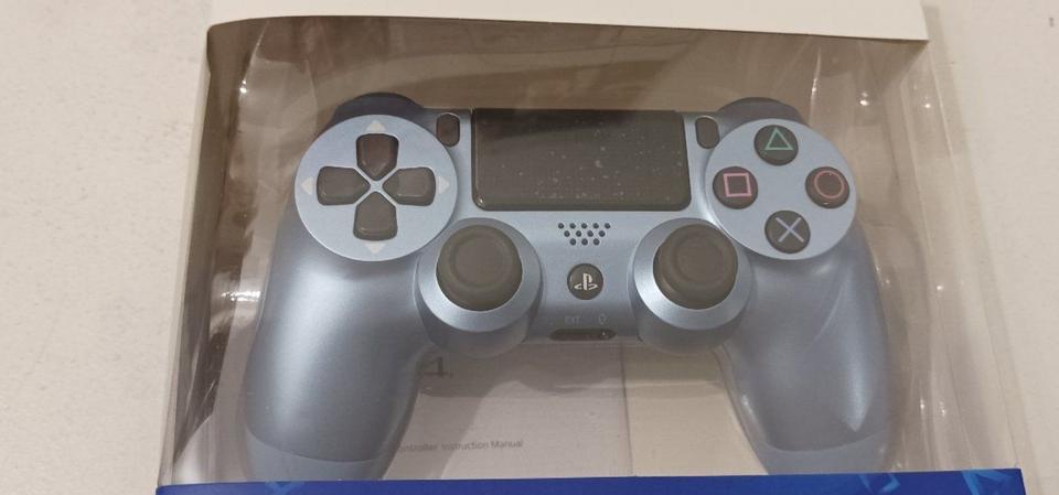 NEU Controller Dualshock PS4 Playstation verschiedene Farben in Wilhelmshaven