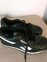 Reebok Turnschuhe Gr. 41 o. 8 1/2 Hessen - Schwalmtal Vorschau