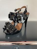 Hermes 39 high heel Lack schwarz Nordrhein-Westfalen - Meerbusch Vorschau