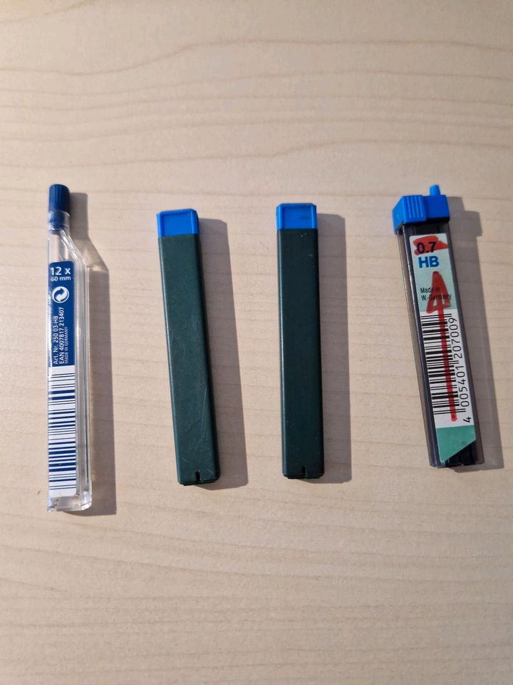 Faber-Castell Bleistiftminen verschiedene Stärken 0,7 und 0,3 mm in Hamburg