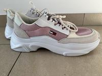 Tommy Hilfiger Sneaker Größe 41 neu Baden-Württemberg - Weinheim Vorschau
