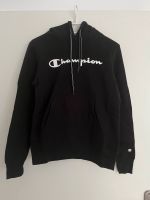 Champion Pullover Größe s in schwarz Hessen - Dreieich Vorschau