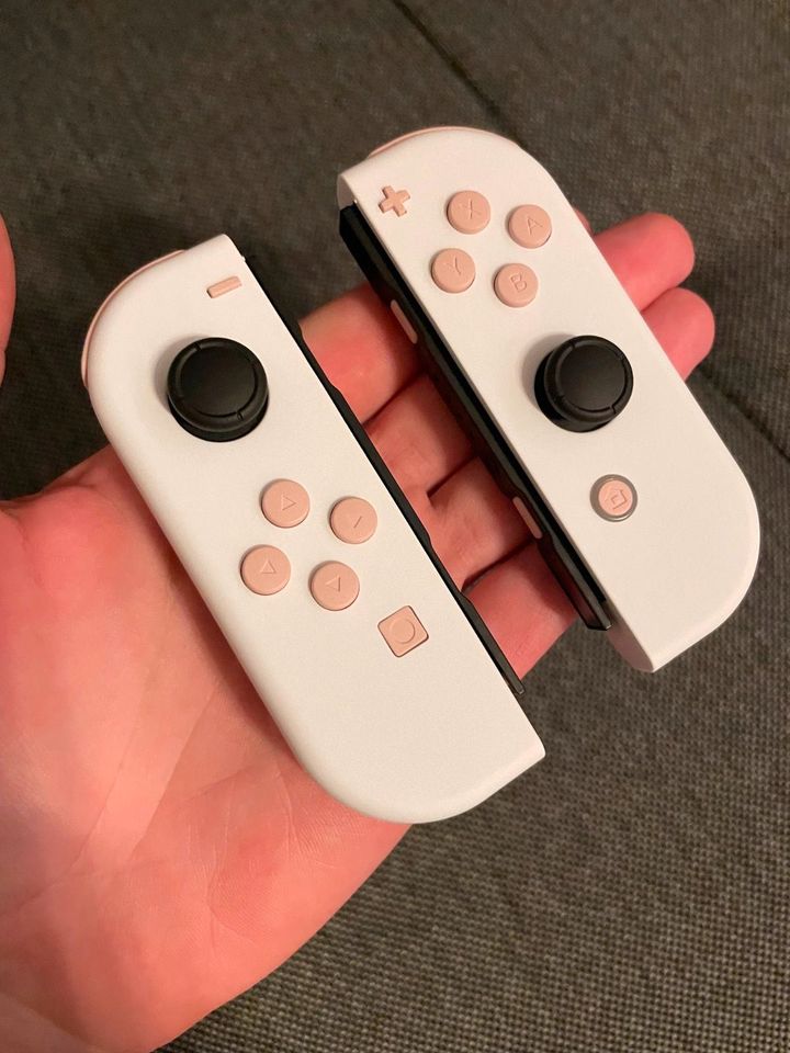 Nintendo Switch Custom JoyCon Controller Weiß | Original in Homburg