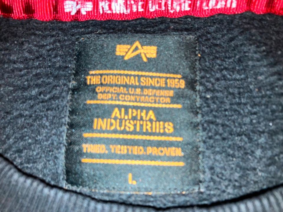 Alpha Industries NASA Pulli in Brühl