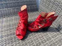 Lederschuhe rot Ausgefallen Nordrhein-Westfalen - Langerwehe Vorschau