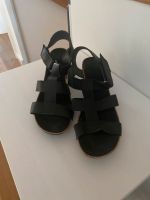 Rieker Sandalen wie neu Gr. 40 schwarz Niedersachsen - Esterwegen Vorschau