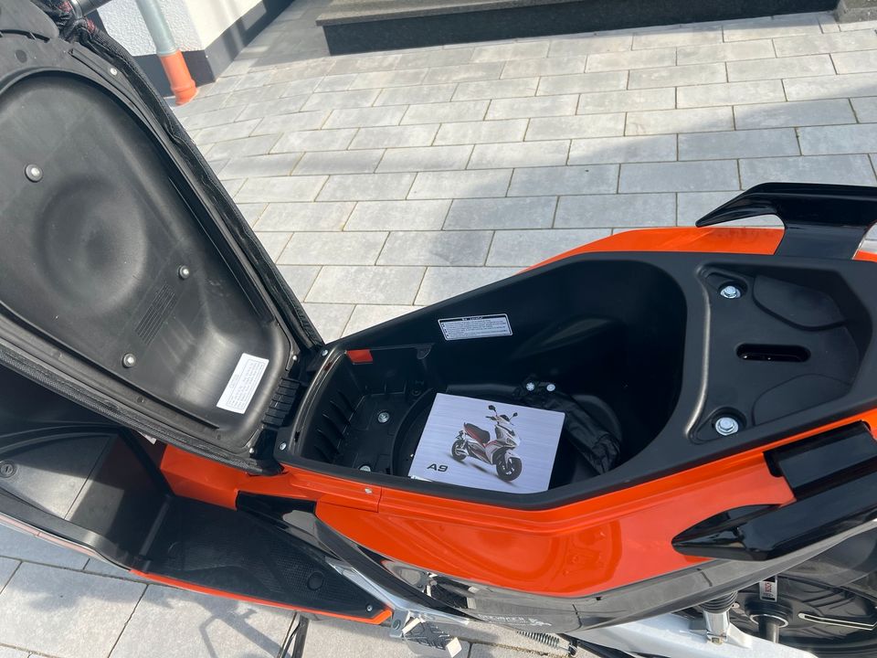 E-Roller GT E-Scooter,  neuzustand 350km in Blaufelden