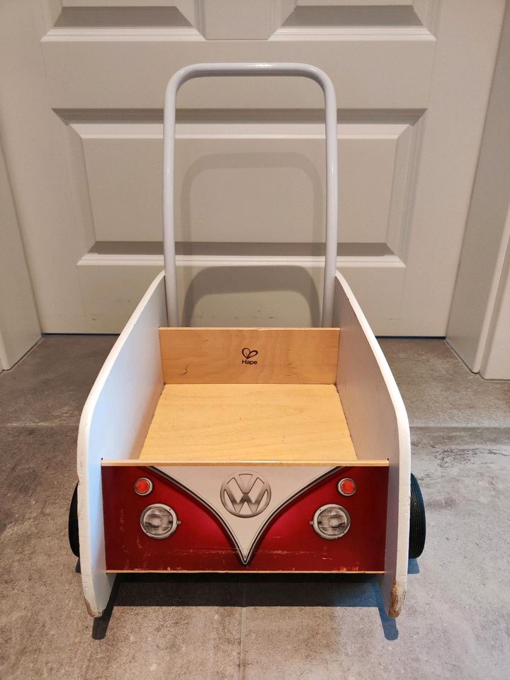 Hape Lauflernwagen im VW Bulli Design (Lizenzprodukt) in Hörstel