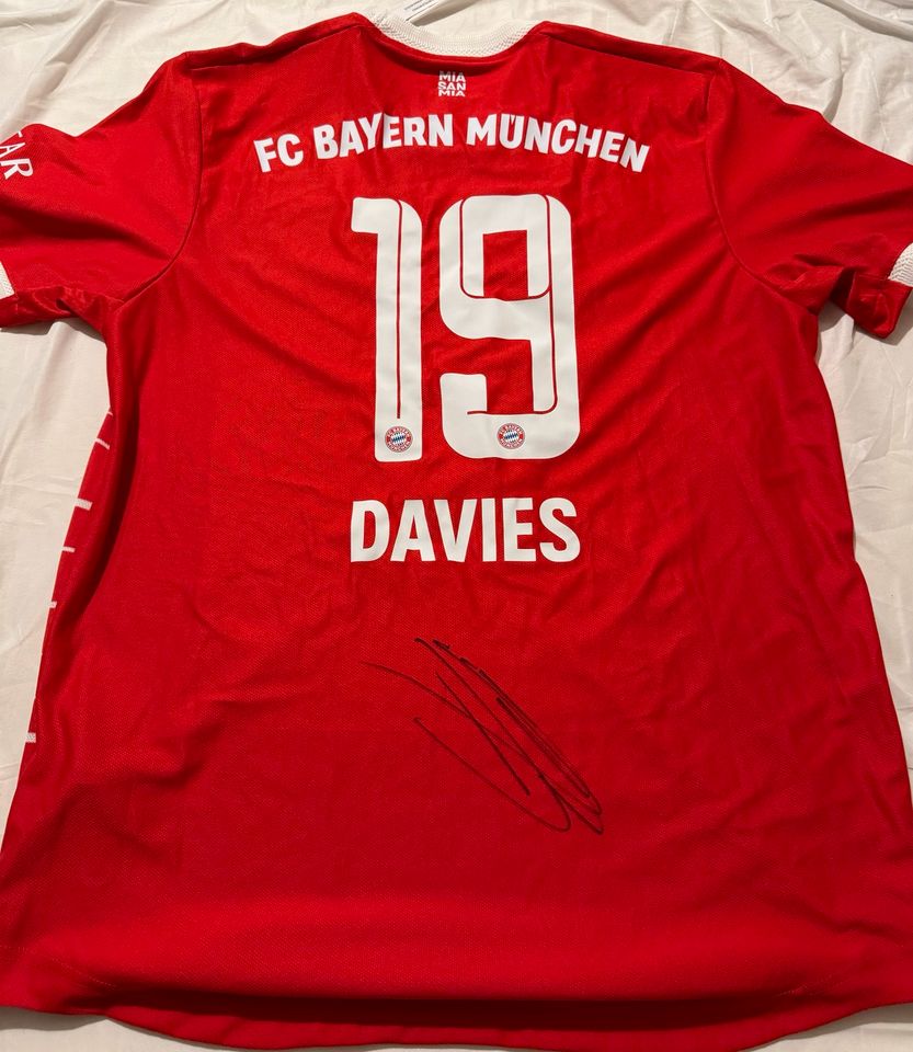 Davies Trikot mit Unterschrift zu verkaufen ! in Stolberg (Rhld)