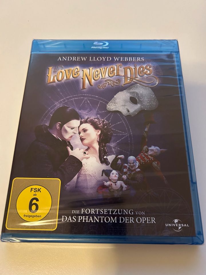 Musical Film Love never Dies Blu-Ray NEU in Dresden
