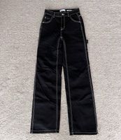 Bershka Straight Jeans Größe 32 Baden-Württemberg - Fellbach Vorschau