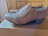 Halbschuhe Gr.40 ungetragen Niedersachsen - Wietze Vorschau