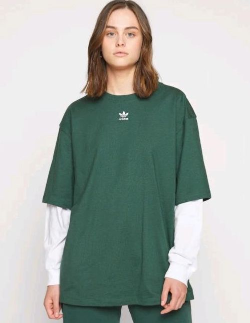 Adidas Originals TEE T-shirt basic mineral green in Leipzig