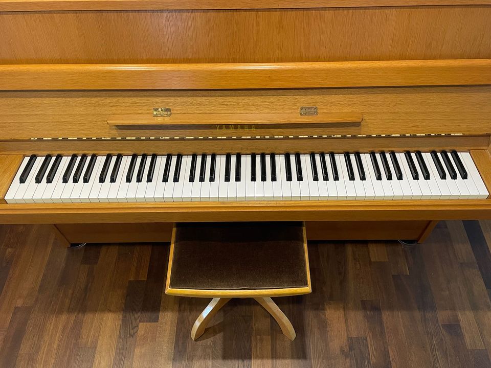 YAMAHA Klavier M5J - sehr guter Zustand! in Lünen