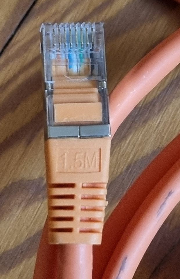 Patch  Kabel orange - S/FTP CAT6 250 MHz 4x2xAWG27/7-LSZH in Saarbrücken