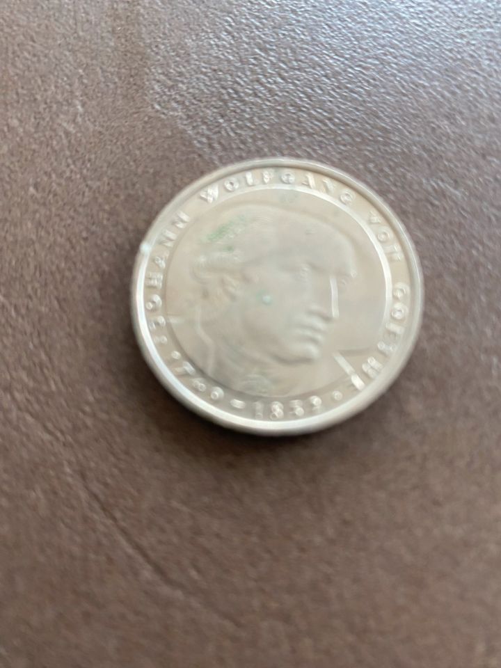 2 Münzen gut erhalten in Witten