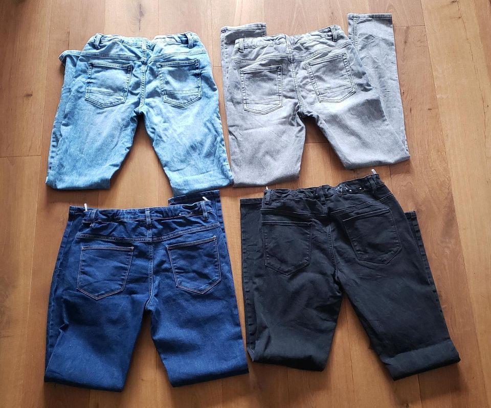 4er Pack Jungen Jeanshosen 176 C&A, gebraucht in Schermbeck