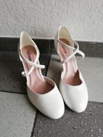 High Heels weiß Hochzeit Niedersachsen - Hatten Vorschau