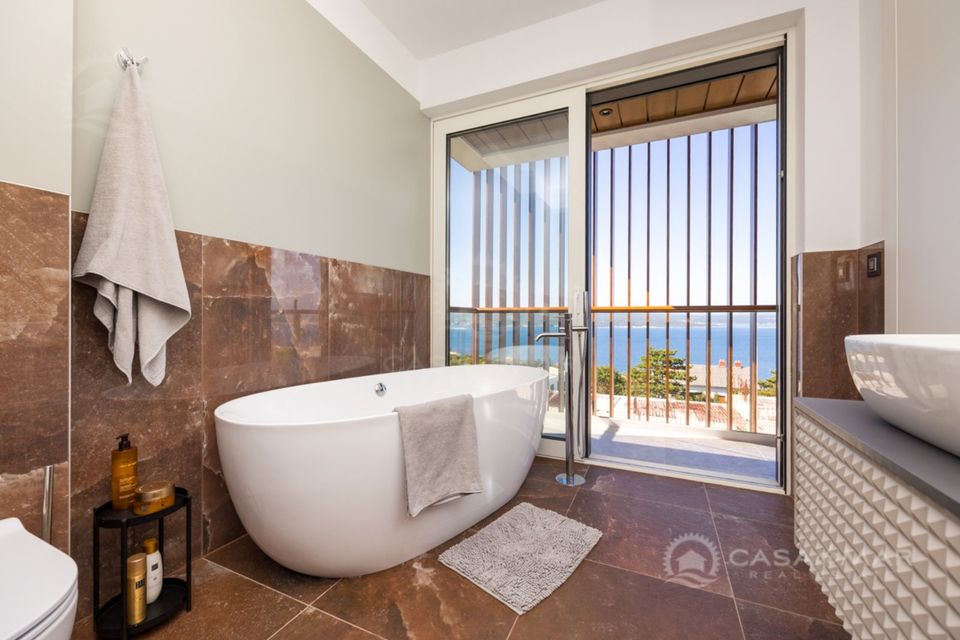 KROATIEN, CRIKVENICA -EXCLUSIVES ANGEBOT! LUXUSVILLA MIT PANORAMA-MEERBLICK in Wolfsburg