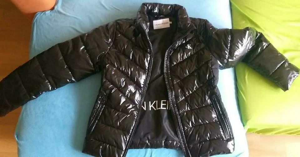 Ck Calvin Klein Jacke Lackjacke S 36 aus 1. Hand wie neu in Berlin