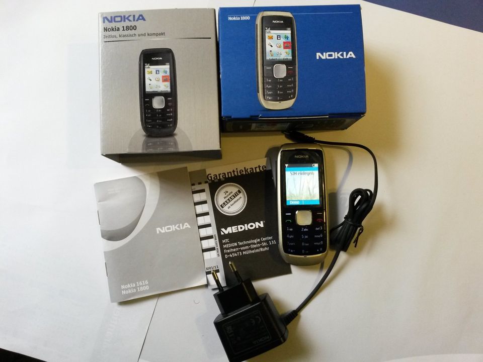 Nokia 1800 ohne Sim-Lock fast neu in OVP in Wesel