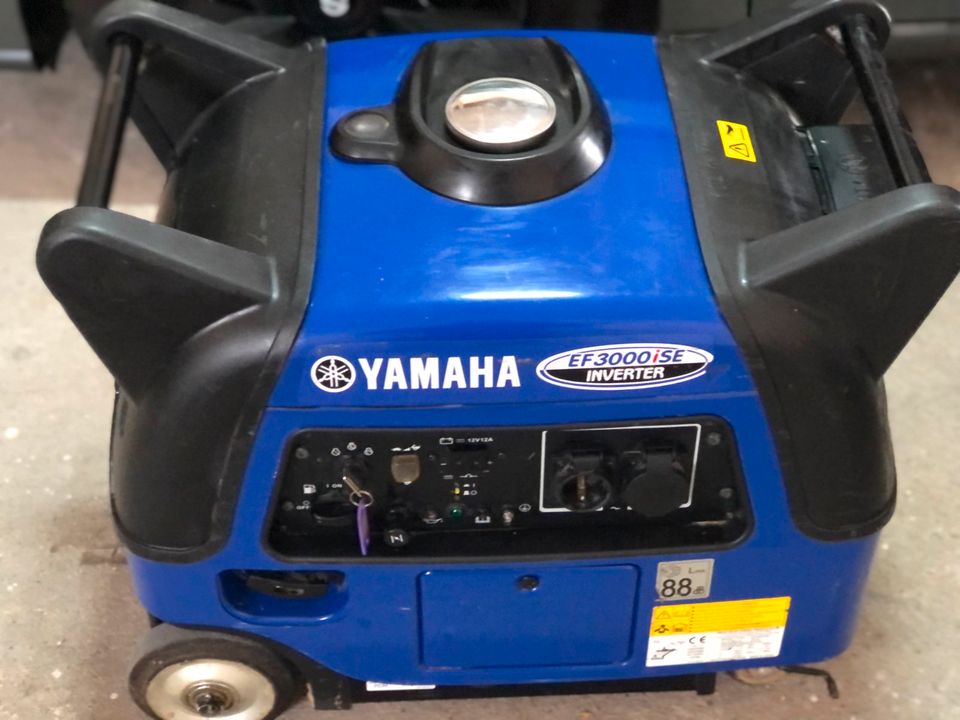 Yamaha Stromerzeuger EF3000iSE in Gaggenau