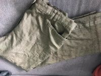 Hose khaki  F42 mit kl. Flecken Zu verschenken Baden-Württemberg - Altbach Vorschau