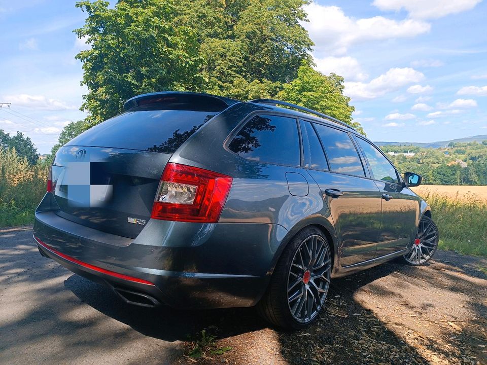 Skoda Octavia rs Kombi 5e in Großbreitenbach