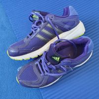 Adidas Laufschuh / Freizeitschuh wenig getragen Gr. 39 1/3 Schleswig-Holstein - Lübeck Vorschau