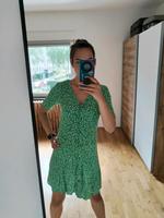 Blümchenkleid von Monki Köln - Ehrenfeld Vorschau