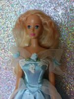 Barbie Puppe Dornröschen mit Schlafaugen * Sleeping beauty 1998 Bayern - Freising Vorschau