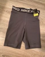 Nike high rise 7” short - size xs Frankfurt am Main - Sachsenhausen Vorschau