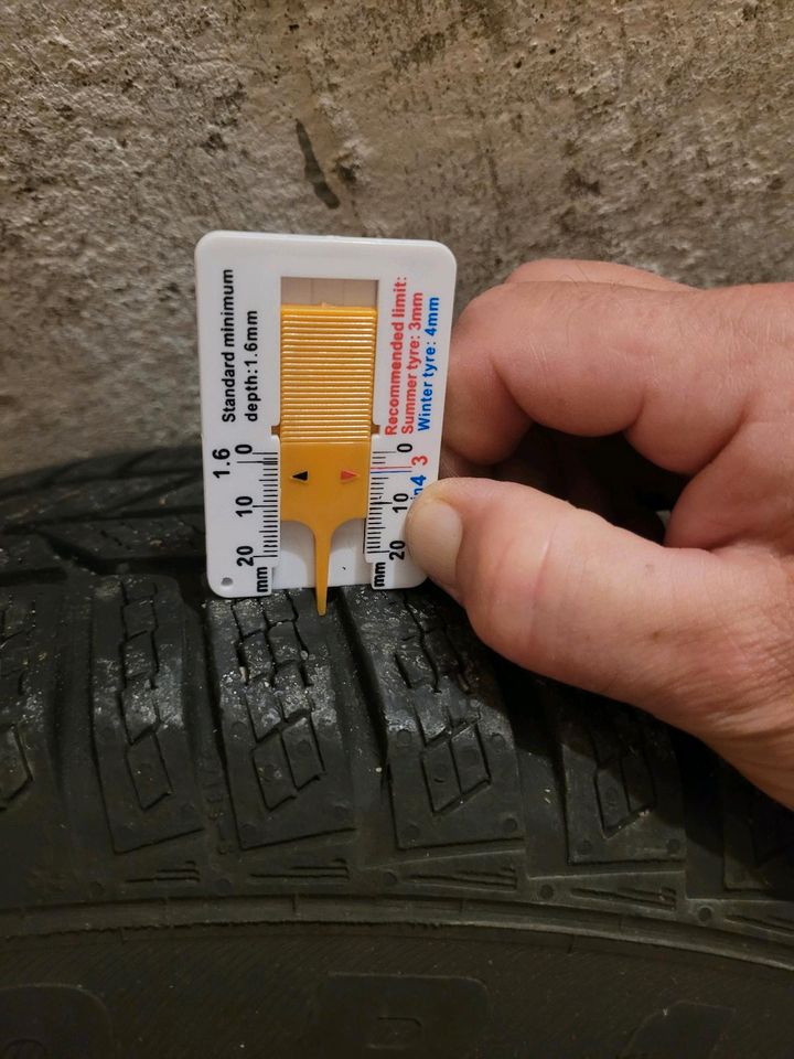 Winterreifen 185/70  R14 in Potsdam