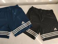 Adidas Shorts Größe M 1 x blau, 1 x schwarz Niedersachsen - Westoverledingen Vorschau