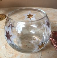 Kleine Glasvase Kugelvase Sterne 10 cm hoch weihnachtlich Niedersachsen - Nörten-Hardenberg Vorschau