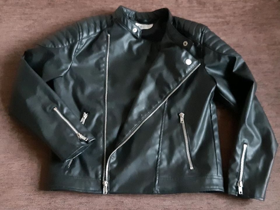 Biker Jacke, schwarz, Gr. 134, H&M in Munster