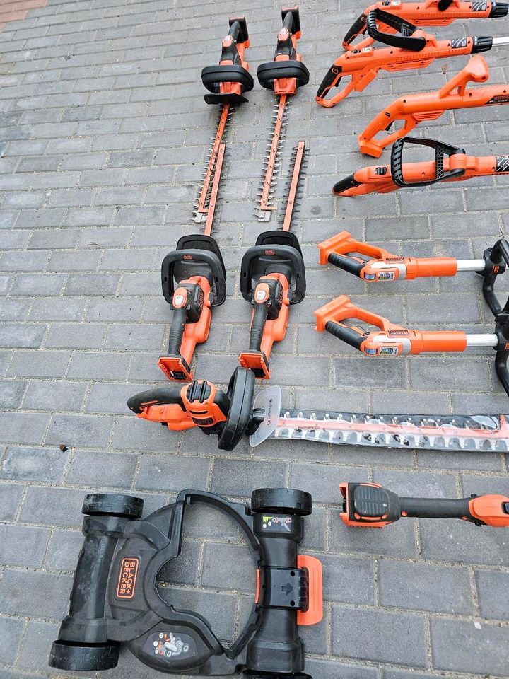 Black Decker Heckenschere Motorsenze Akku Posten defekt in Schmalkalden