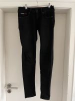 Hilfiger Denim Damen Jeans schwarz, Größe 28/32 Nordrhein-Westfalen - Uedem Vorschau