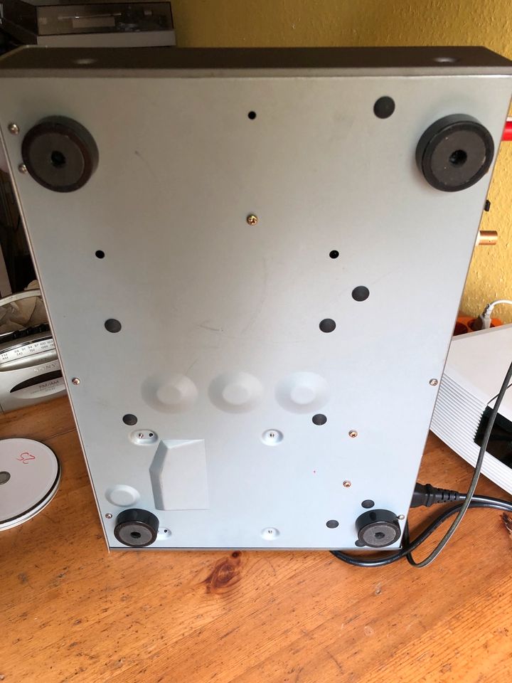 CD Player Cambridge Audio D-500SE defekt in Hamburg