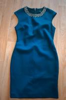 Wunderschönes Kleid von Reserved mit tollen Steinchen Nordrhein-Westfalen - Bergneustadt Vorschau