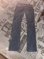 Jeans Hose mit Gold 36 Nordrhein-Westfalen - Alsdorf Vorschau