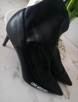 Moschino Love Moschino Stiefeletten 38 original Mecklenburg-Vorpommern - Neubrandenburg Vorschau