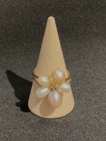 Goldring mit Perlen und einem Diamanten * in Blütenform * Größe 5 Nordrhein-Westfalen - Dinslaken Vorschau