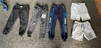 Bekleidungspaket Jungs Größe 146/152: Jogginghosen und Hoodies Niedersachsen - Isernhagen Vorschau