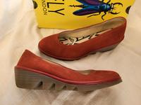 Fly London PUMPS rot 41 Baden-Württemberg - Freiburg im Breisgau Vorschau