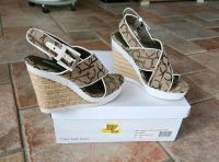 Calvin Klein Keil-/Plateau Sandalette Canvas Gr. 35 braun beige Nordrhein-Westfalen - Nachrodt-Wiblingwerde Vorschau